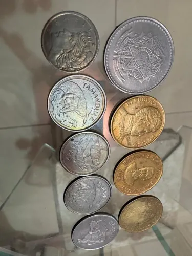 Moedas antigas para coleção