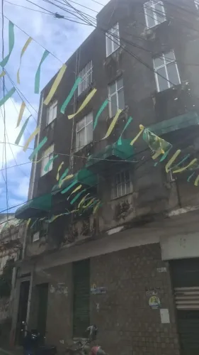 Imóvel para aluguel possui 45 metros quadrados com 2 quartos em Nazaré - Salvador - BA