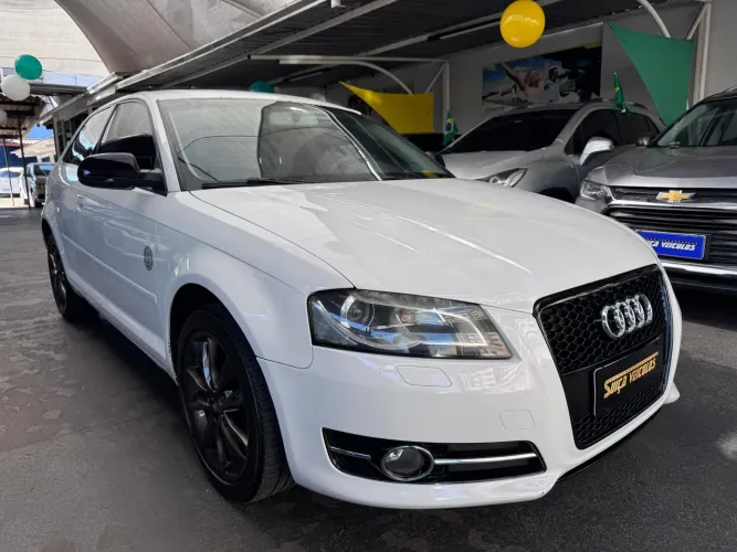 Audi A3 Sport 2.0 16V TFSI S Tronic 2011