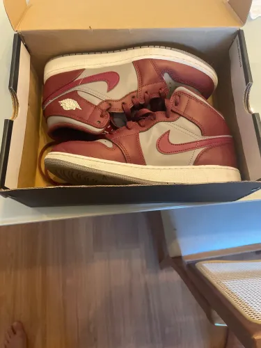 Tênis Nike Jordan, ótimo estado quase impecável