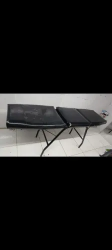 Vende se uma maca em ótimas condições.