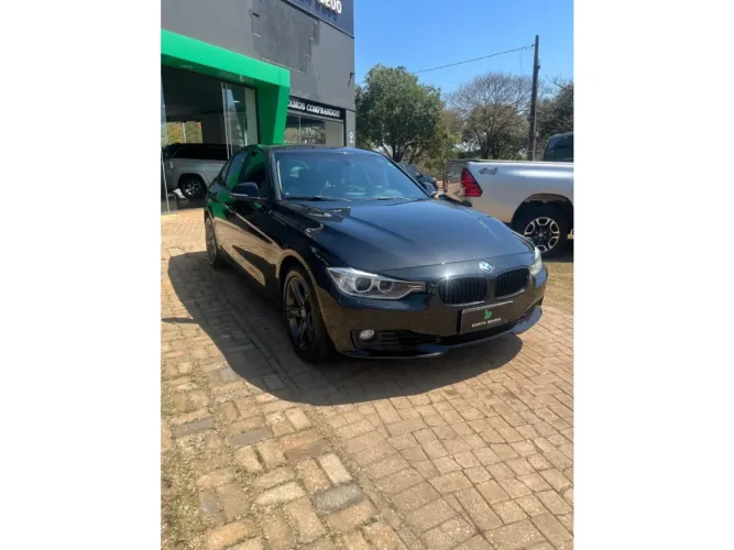 BMW 320I A 2.0 Turbo/activeflex 16V 184cv 4P 2015