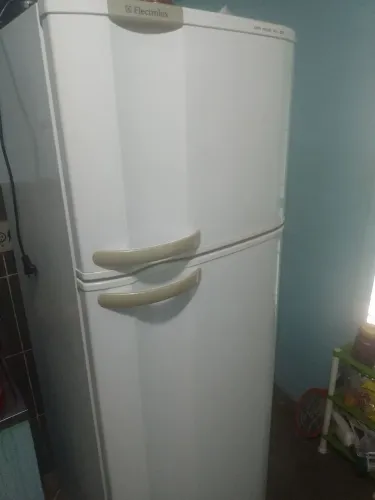 Geladeira Eletrolux