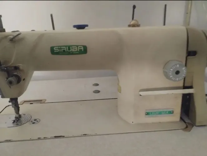 Máquina Reta industrial Siruba