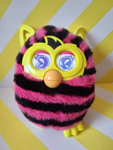Furby Antigo Funcionando