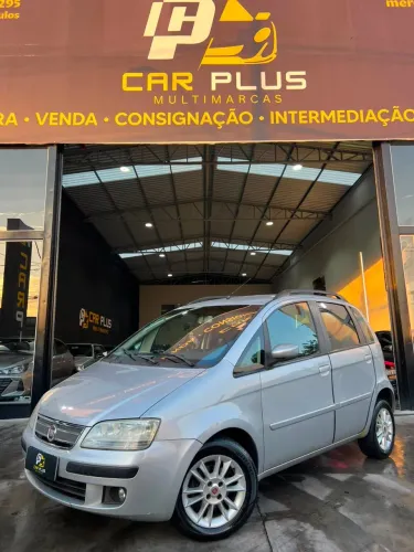 Fiat Idea ELX 1.4 MPI Fire Flex 8V 5P 2009