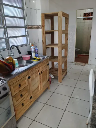 Alugo Pequeno Apartamento Agronômica