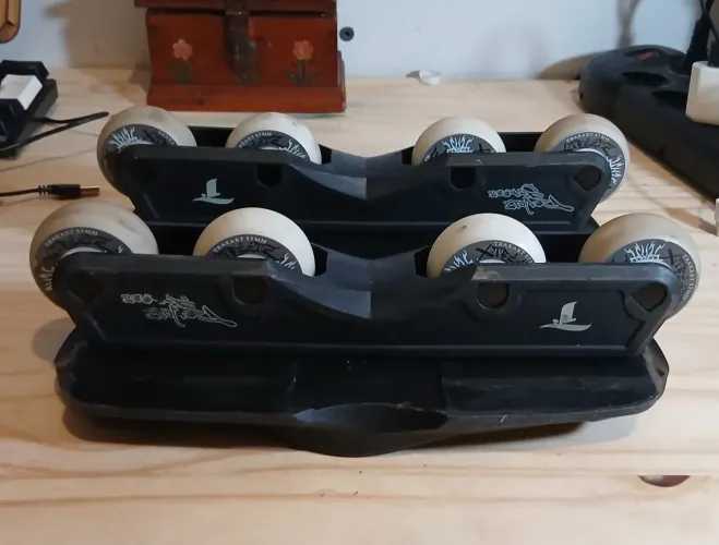 Base e plate Traxart street + 8 rodas 57mm