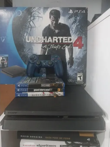PS4 + 1 Manete + 3 Jogos
