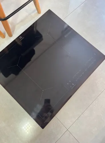 Fogão de Indução Electrolux IE60P