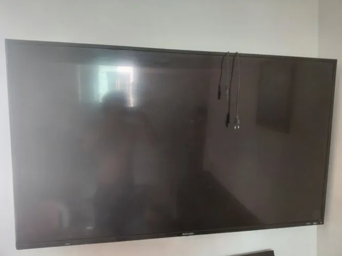 Vendo ou troco TV multilaser pra consertar
