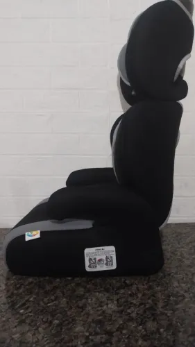 Cadeira para automóveis