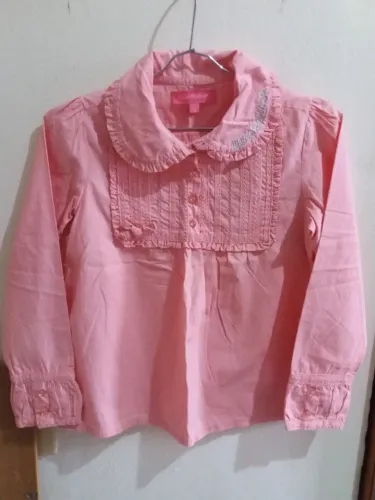 CAMISA BATA MANGA LONGA INFANTIL LILICA RIPILICA - 10 ANOS - SEMINOVA PERFEITA!