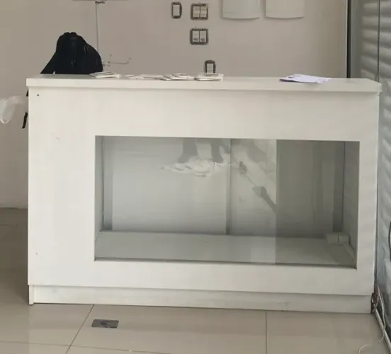Balcao em MDF branco p Atendimento