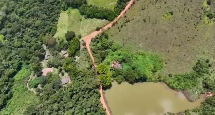 Terreno com 200.000m2 próximo ao café sem troco - DF - Escriturado e registrado. 