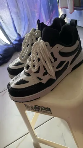 Vendo tênis tamanho 40/41 
