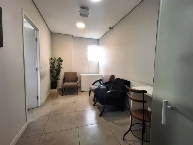 Linda Sala Comercial/LOJA/Escritório com 20,58m² em moderno prédio comercial prox Prefeitu