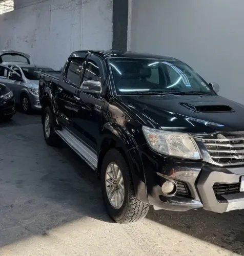 Toyota Hilux CD SRV D4-d 4X4 3.0 TDI Dies 2013