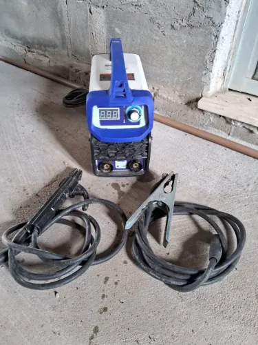 Máquina de solda
