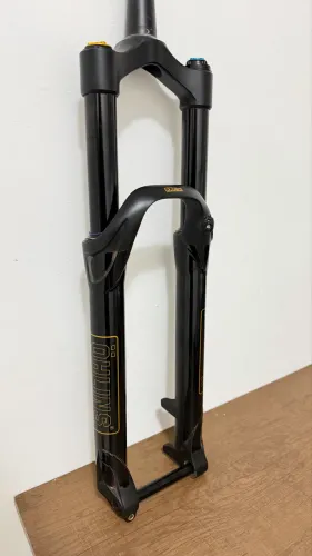 Suspensão Ohlins RXf 34 Aro 29 Curso 160mm