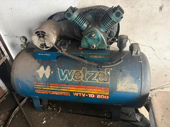 Compressor