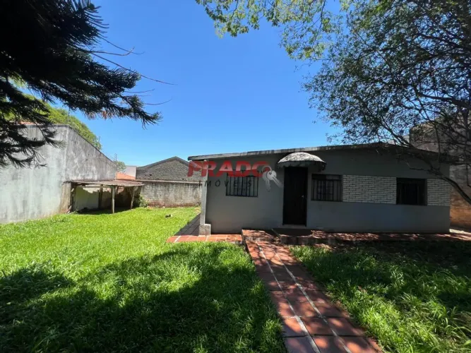 Terreno à venda em Maringá, Zona 05, com 307 m²