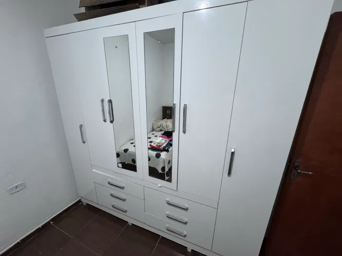 Guarda Roupa Casal com Espelhos e Gavetas
