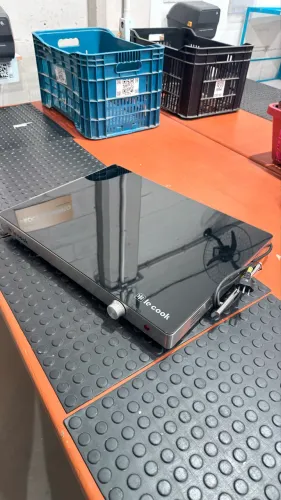 Mesa Termica Eletrica em Vidro Temperado e Inox Para Buffet 220V Le Cook 
