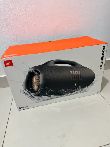 Jbl boombox 4 lacrada