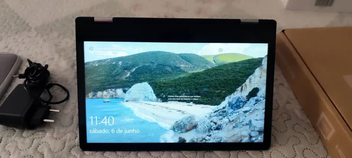 Notebook e Tablet Positivo Duo 2 em 1