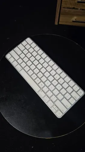 Teclado Apple Magic Keyboard 2 geração 