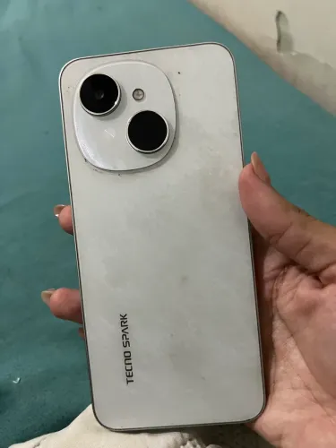 Android TECNO SPARCK