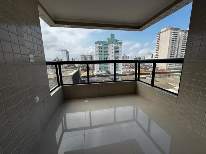 Apartamento para Alugar em Mirim, Praia Grande - SP
