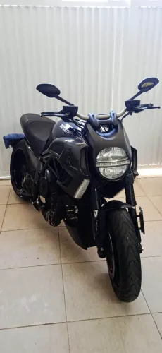 DIAVEL 1200C