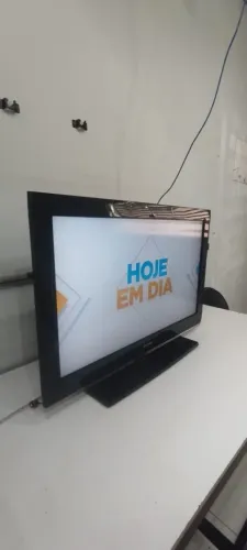 Tv cce 40 polegadas ? NÃO E SMART ?