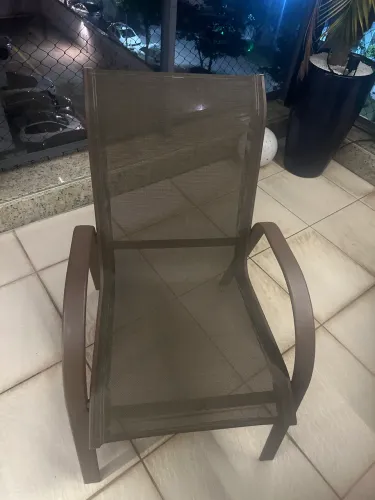 Vendo 6 cadeiras em alumínio telas dobrada em bom estado