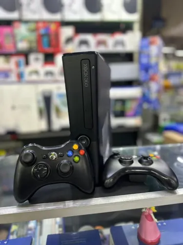 Xbox 360 DESBLOQUEADO seminovo 