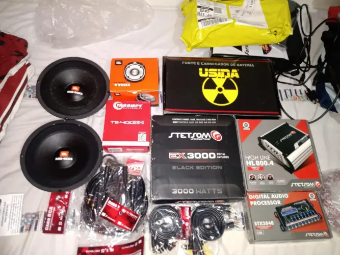 Vendo Som Automotivo Completo - Potência e Qualidade! ?