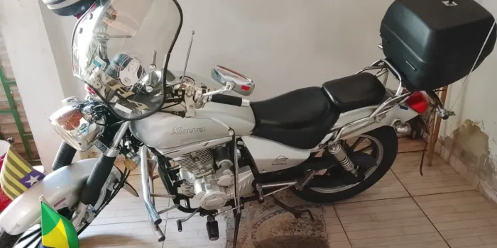 ? Dafra Kansas à Venda - Moto Econômica, Bonita e Bem Conservada!