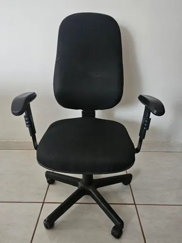 Cadeira giratória 