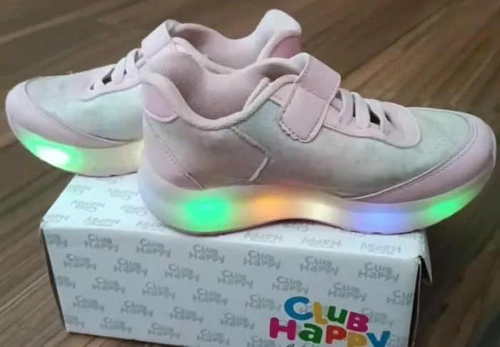Tênis Led Jogging Menina Clube Happy semi-novo Tam 27 