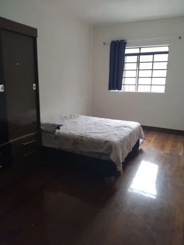 ALUGO QUARTO e VAGAS