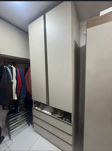 GUARDA ROUPA SOLTEIRO