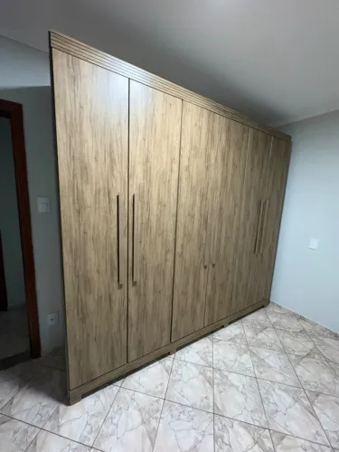 Guarda Roupas Casal - MUITO NOVO
