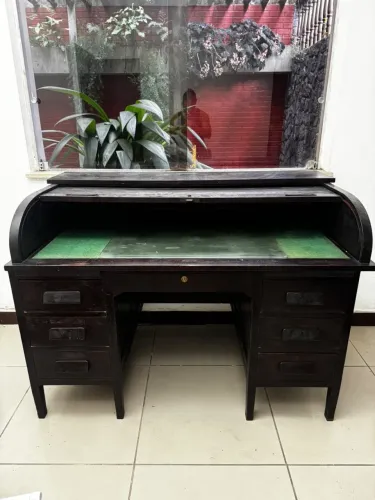 Escrivaninha 