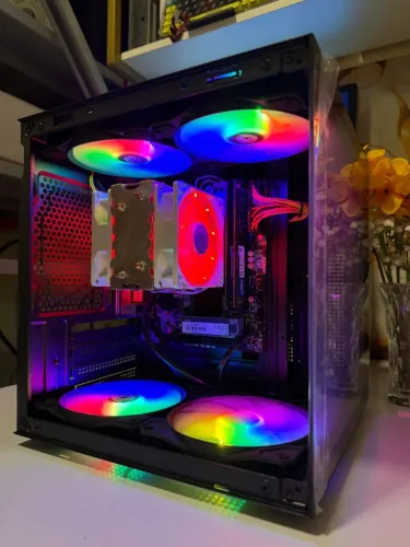 PC Gamer i3 8100 + RX 550 + 16GB DDR4
