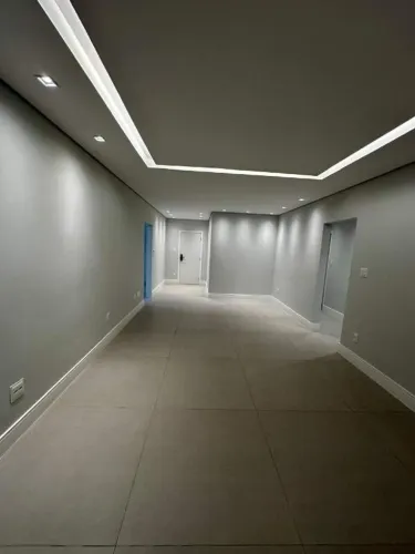 Apartamento residencial de 137 m² à venda na Pompéia, em Santos