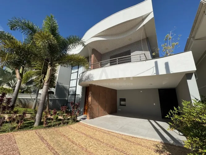 Casa para venda e locação no Condomínio Portal do Jequitibá em Valinhos na Davanti Imóveis