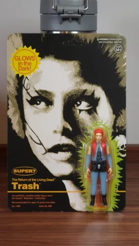 Kit Super7 Filmes De Terror: Monstro Da Lagoa Negra 1954 + Lobisomem De Londres 1935 Glow 