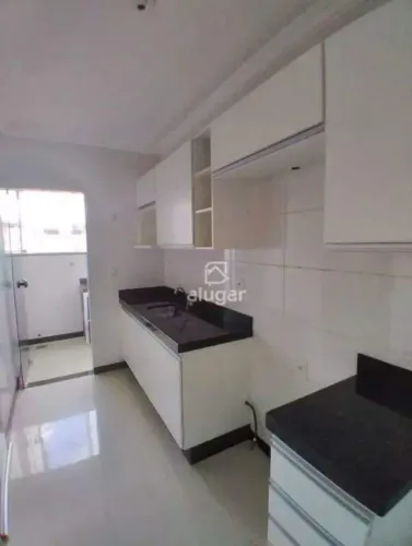 Apartamento à venda, 3 quartos, 1 suíte, 2 vagas, Morada do Sol - Montes Claros/MG - R$ 40